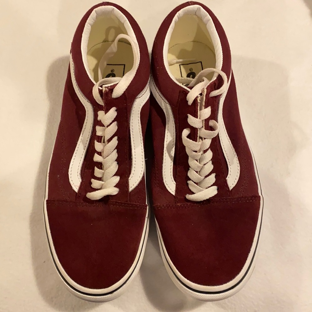 Maroon old school vans, worn maybe once